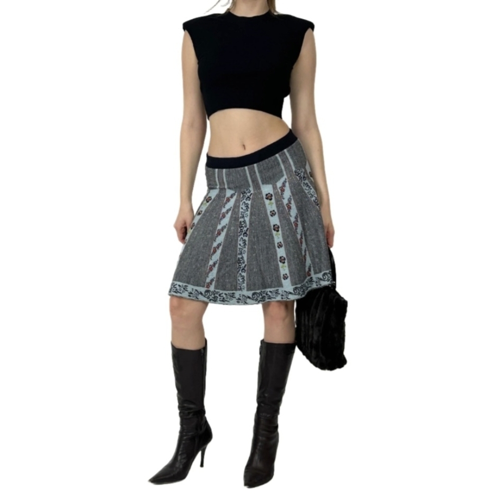 MOTH Anthropologie Skater Skirt Floral Embroidered Knit Wool XS FIT Blue Gray